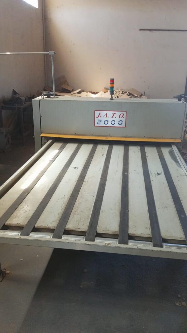 CORTE VINCO PLANA 2000X3000
